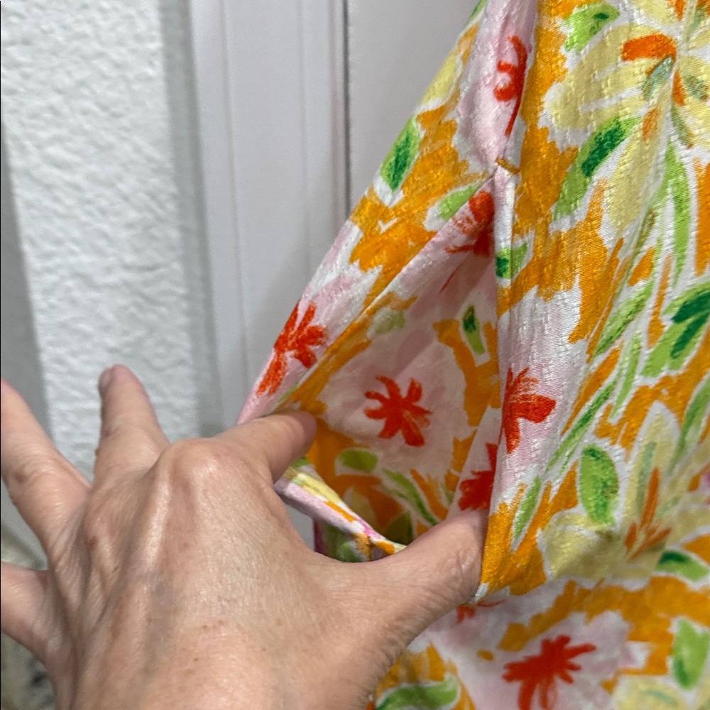 Crown & Ivy Multicolor Floral Sleeveless Dress - Picture 4 of 8